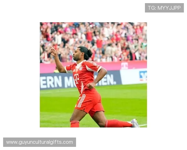 迪亚斯闪击创纪录凯恩再添精彩远射拜仁半场两球领先法兰克福 迪亚斯闪击创纪录凯恩再添精彩远射拜仁半场两球领先法兰克福