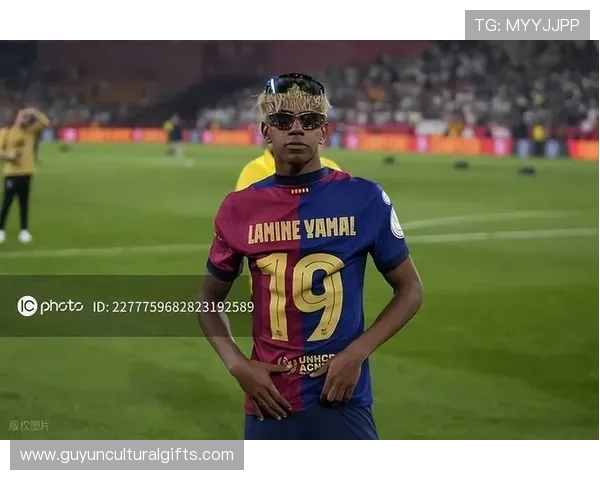 加纳乔成历史首位未满22岁为两英格兰队欧冠破门球员 加纳乔成历史首位未满22岁为两英格兰队欧冠破门球员