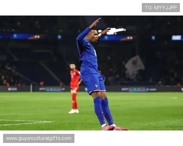 队报预测法国战阿塞拜疆首发姆巴佩携埃基蒂克奥利塞强势领衔锋线 队报预测法国战阿塞拜疆首发姆巴佩携埃基蒂克奥利塞强势领衔锋线